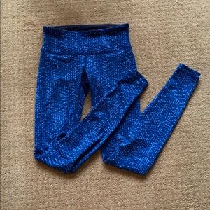 Lululemon yoga pants